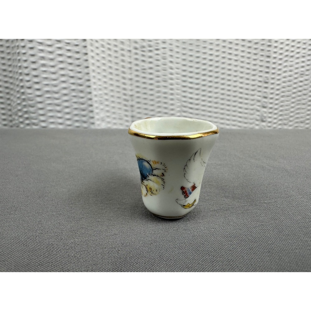 Beatrix Potter/Peter Rabbit Porcelain Mini Tea cup - Picture 3 of 7